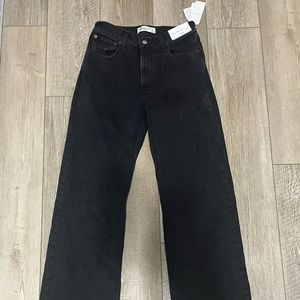 Abercrombie & Fitch Straight Leg Jeans - The 90’s Relaxed